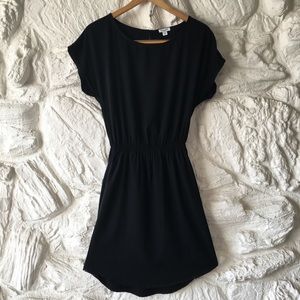 SPLENDID | Light 'n breezy dress for day or night